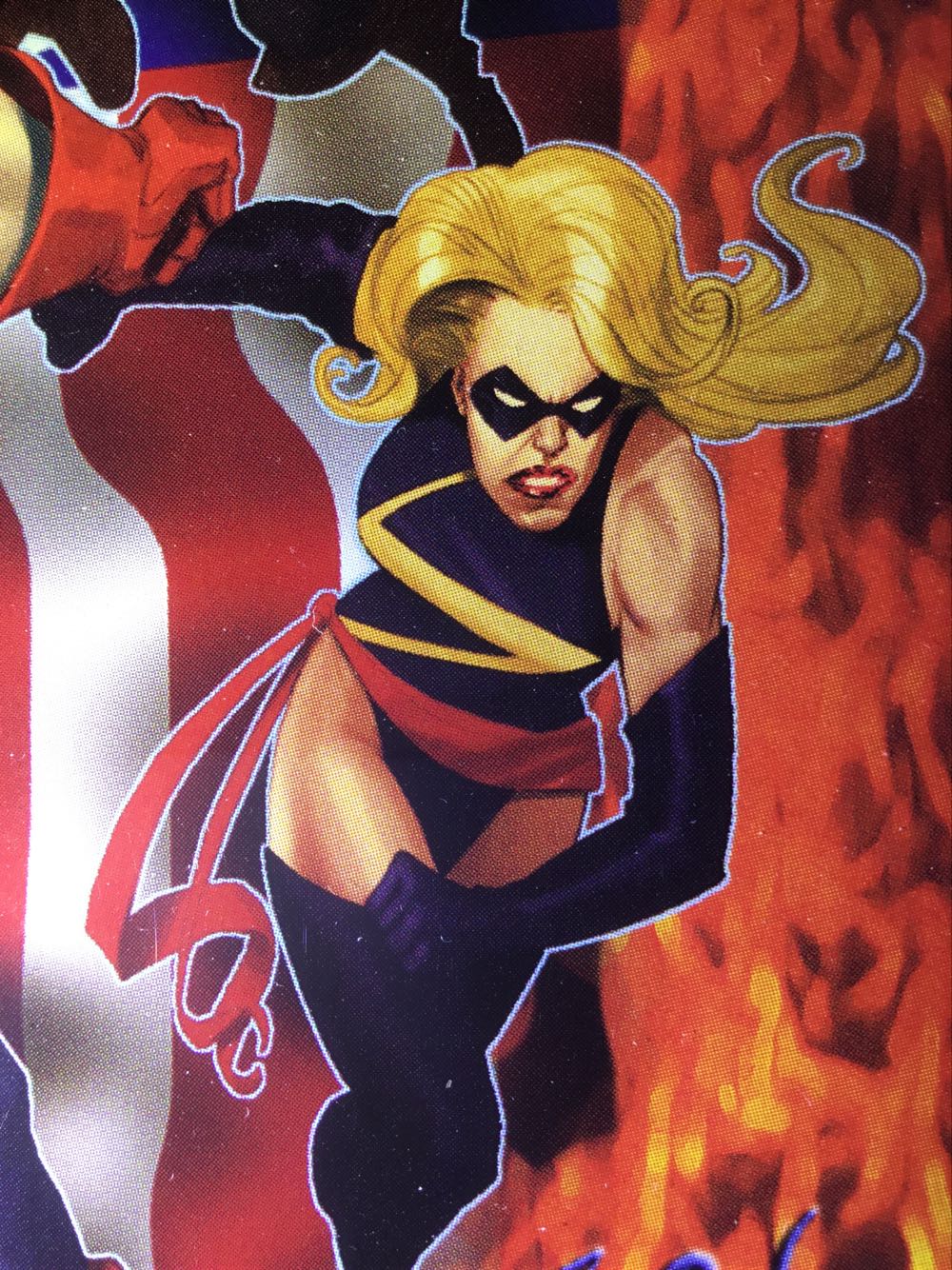 The Avengers (1998) - Marvel Comics (46 - Nov 2001) comic book collectible [Barcode 759606070152] - Main Image 2