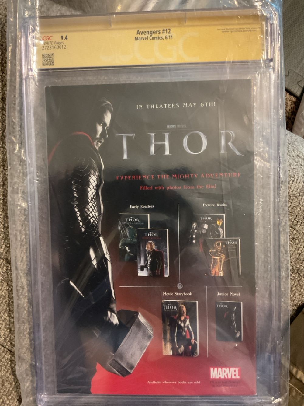 The Avengers - Marvel Comics (12 - Jun 2011) comic book collectible [Barcode 75960607015201211] - Main Image 4