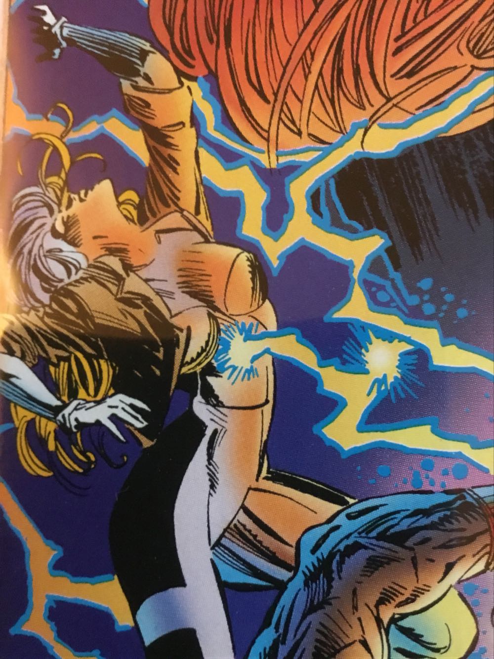 The Avengers - Marvel Comics (385 - Apr 1995) comic book collectible - Main Image 2