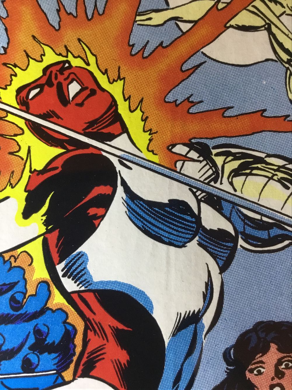 Avengers V1 #351 - Marvel Comics (351 - 08/1992) comic book collectible - Main Image 2