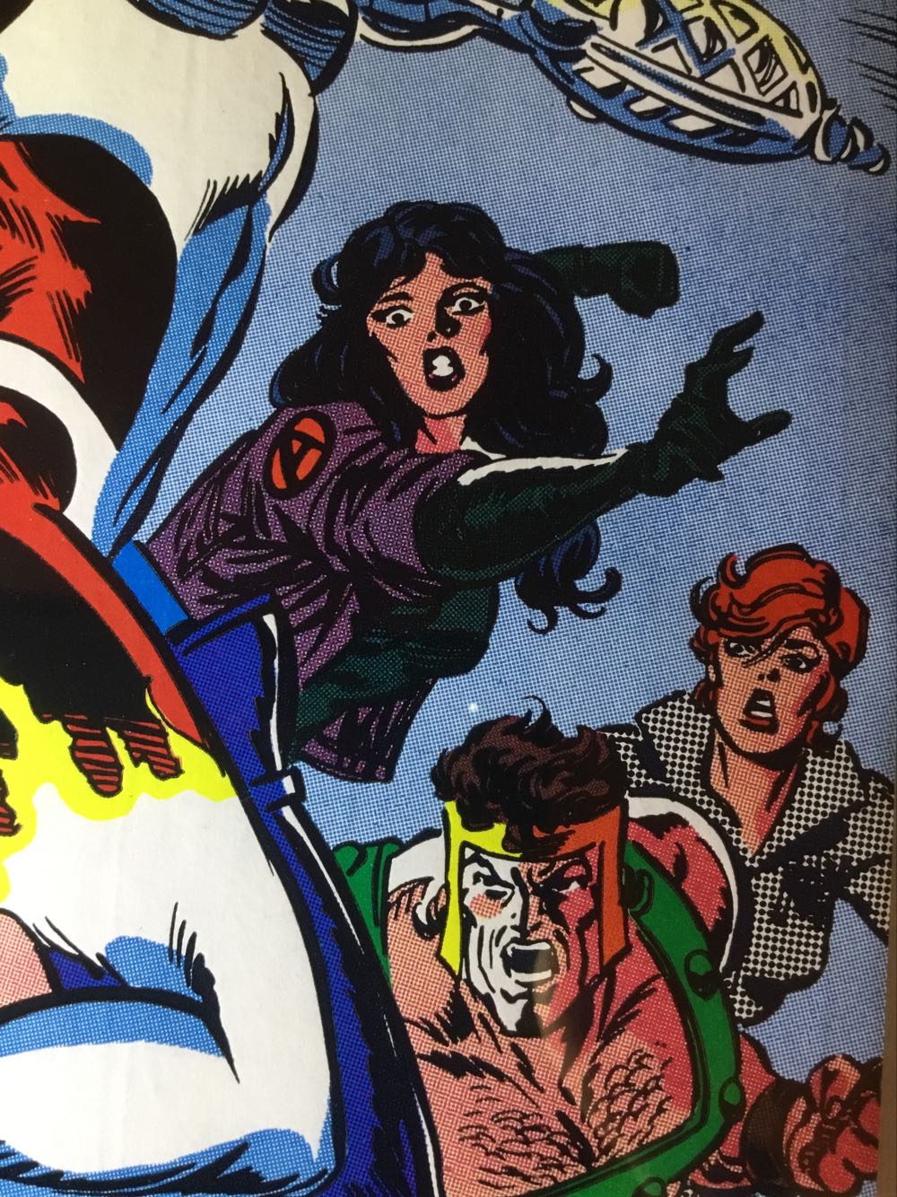 Avengers V1 #351 - Marvel Comics (351 - 08/1992) comic book collectible - Main Image 3