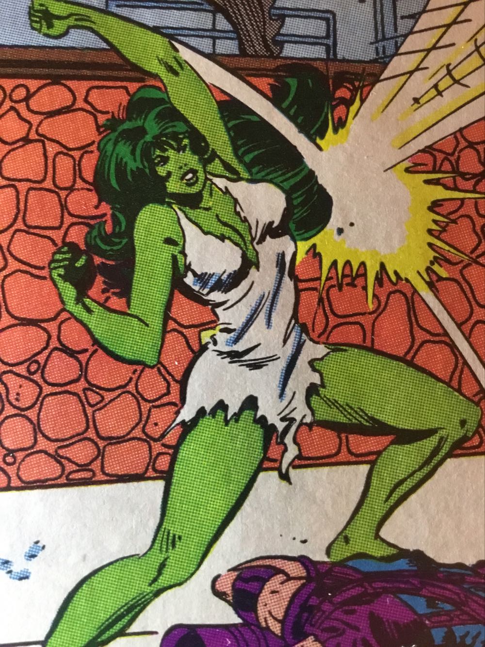 The Avengers - Marvel Comics (222 - 08/1982) comic book collectible - Main Image 2