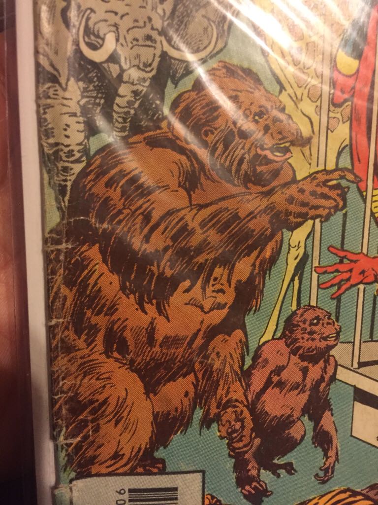 Justice League of America - DC (Detective Comics) (131 - Jun 1975) comic book collectible [Barcode 07098930555706] - Main Image 2