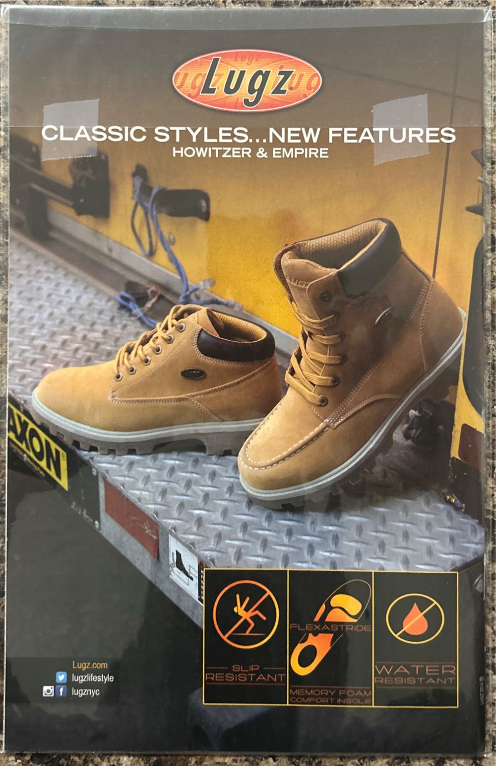 The New Avengers - Marvel Comics (28 - Feb 2015) comic book collectible [Barcode 75960607910002811] - Main Image 2