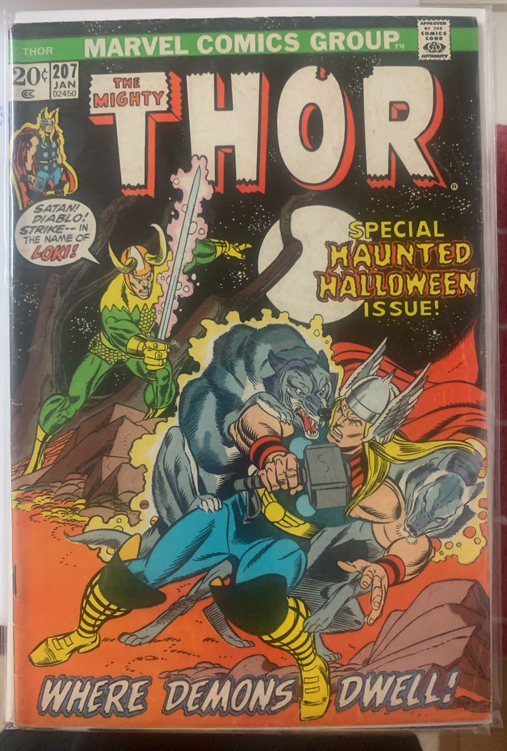 Thor (Vol 1) - Marvel Comics Group (207 - Jan 1973) comic book collectible [Barcode 7148602450] - Main Image 2