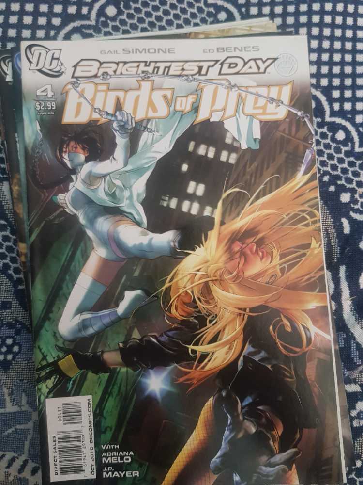 Birds of Prey - DC Comics (4 - Oct 2010) comic book collectible [Barcode 76194129309700411] - Main Image 3