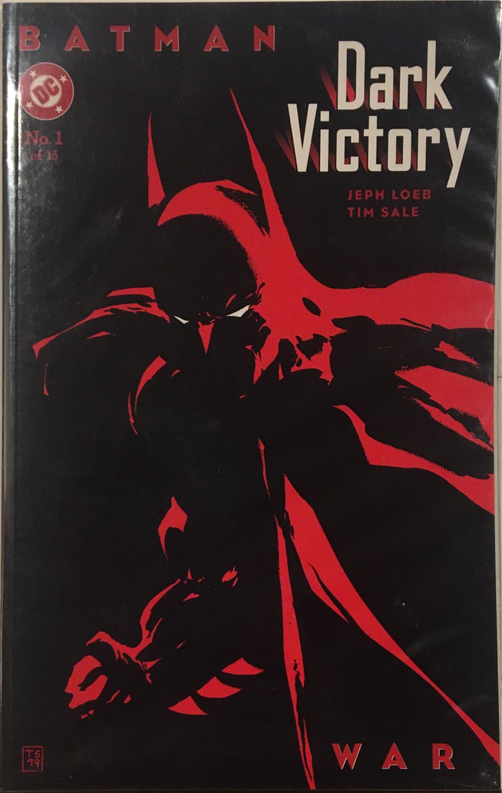 Batman Dark Victory - DC Comics (1 - Dec 1999) comic book collectible [Barcode 76194122054300111] - Main Image 2