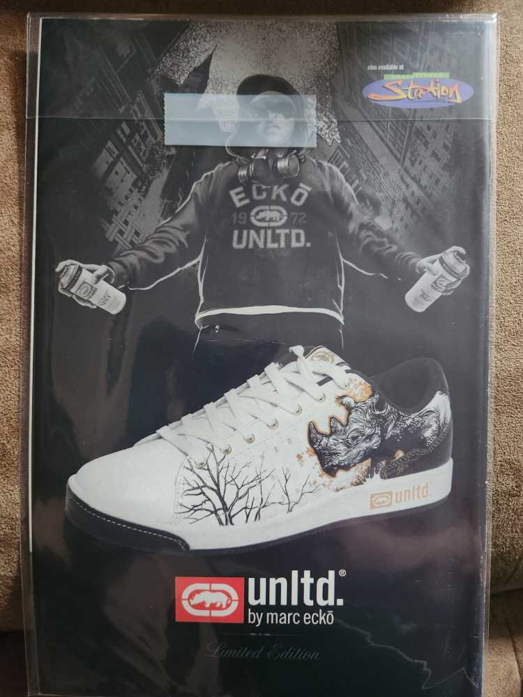 New X-Men Vol 2 - Marvel Comics (42 - Nov 2007) comic book collectible [Barcode 75960605544904211] - Main Image 2