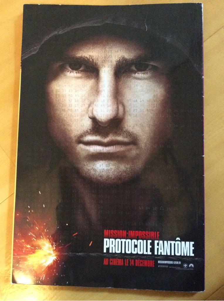 X-Men  (10 - 12/2011) comic book collectible [Barcode 9782809423129] - Main Image 2