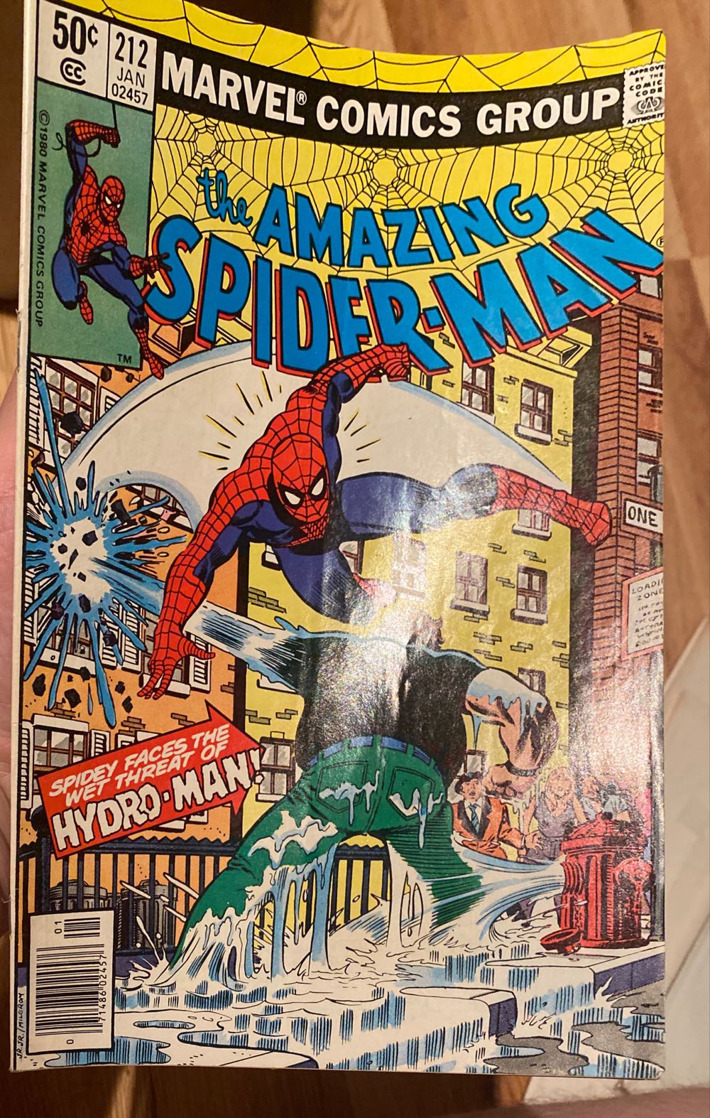 The Amazing Spider-man - Marvel Comics Group (212 - Feb 1980) comic book collectible [Barcode 759606068142] - Main Image 4