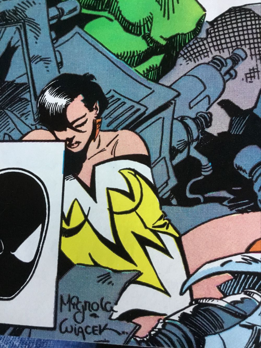 Alpha Flight - Marvel Comics (29 - Dec 1985) comic book collectible [Barcode 071486029670] - Main Image 2