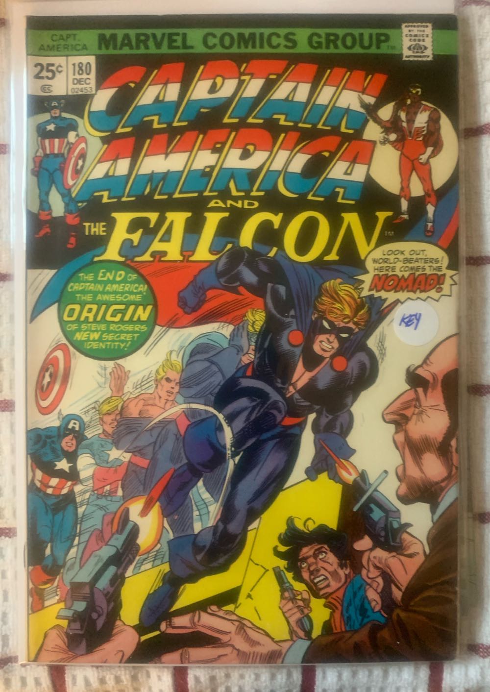 Captain America - Marvel Comics Group (180 - Dec 1974) comic book collectible - Main Image 2