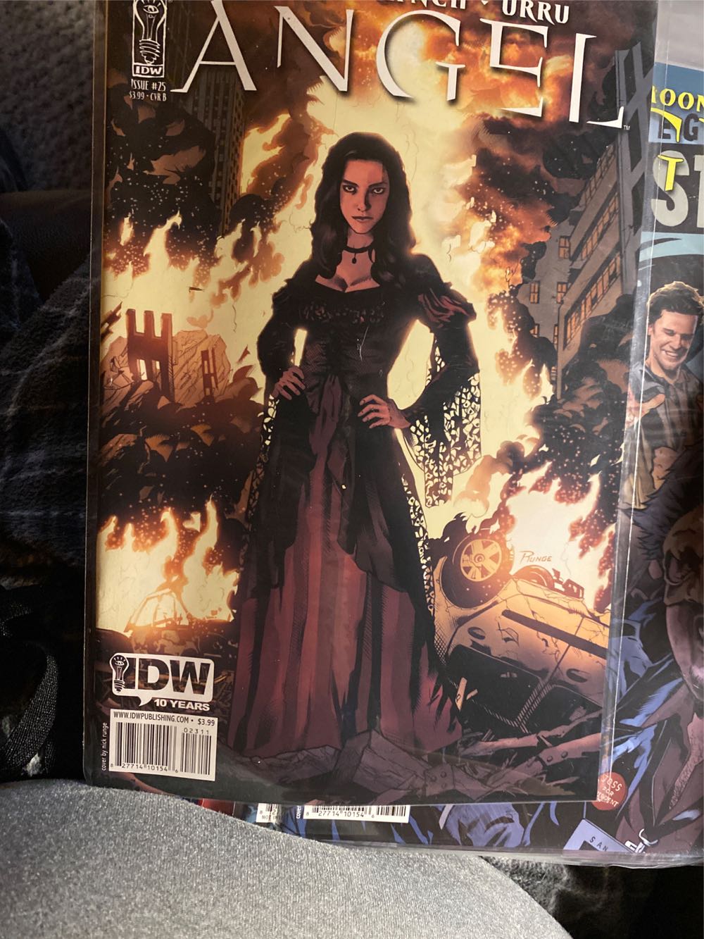 Angel: After the Fall (2007) - IDW Publishing (23 - Sep 2009) comic book collectible [Barcode 82771410154602311] - Main Image 2