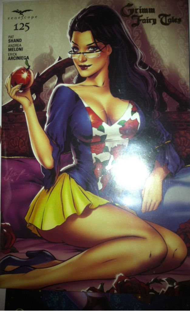 Grimm Fairy Tales (2005) - Zenescope Entertainment (125 - Aug 2016) comic book collectible [Barcode 705105734477] - Main Image 2