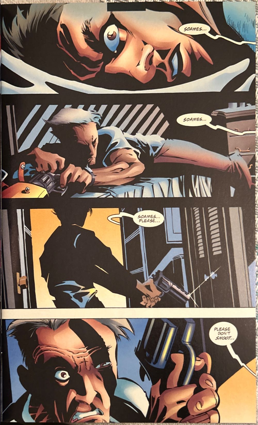 Nightwing V2 - DC Comics (11 - Aug 1997) comic book collectible [Barcode 76194120739101111] - Main Image 3