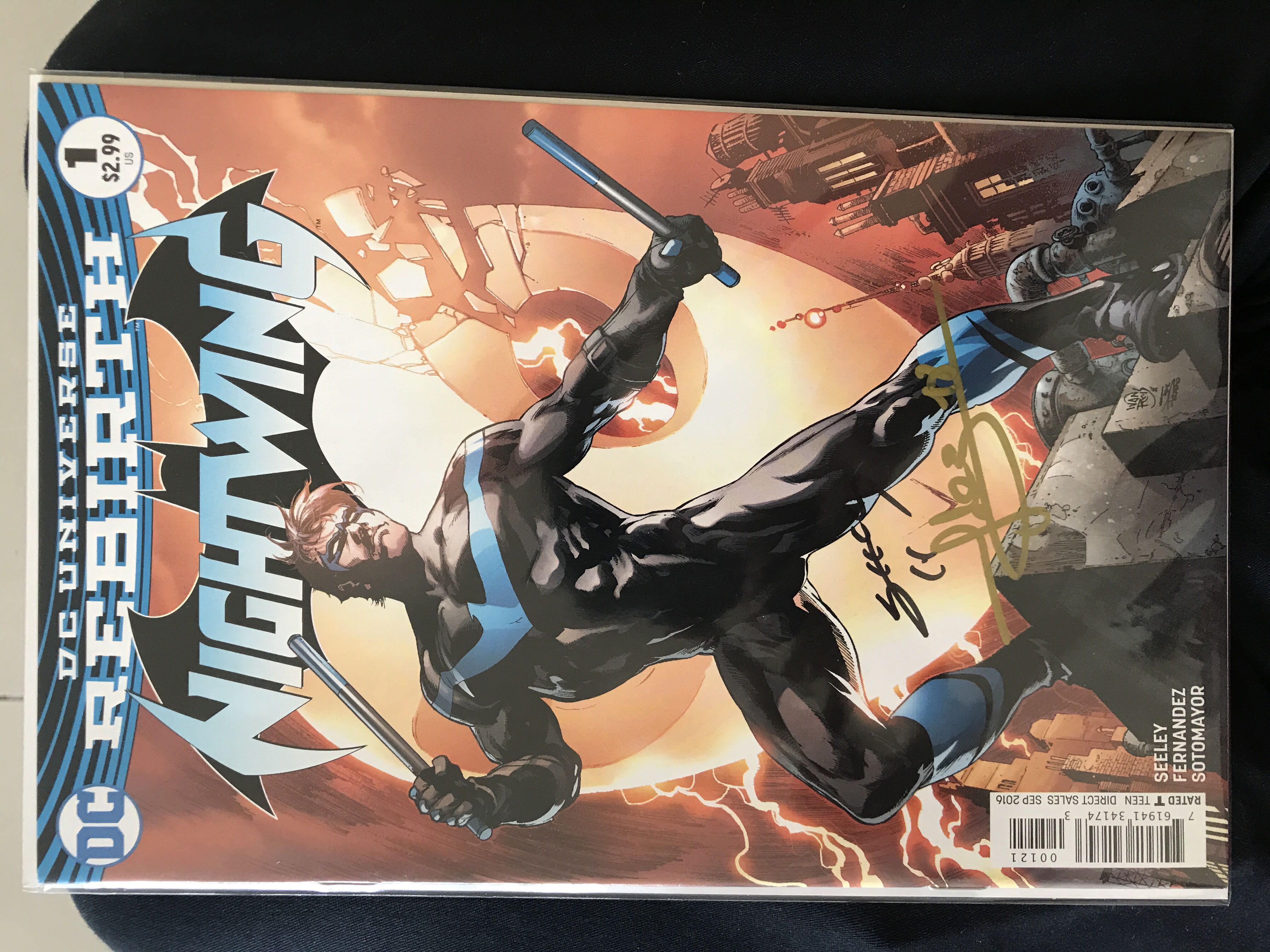 Nightwing - DC - Rebirth (1 - Sep 2016) comic book collectible [Barcode 76194134174300121] - Main Image 2
