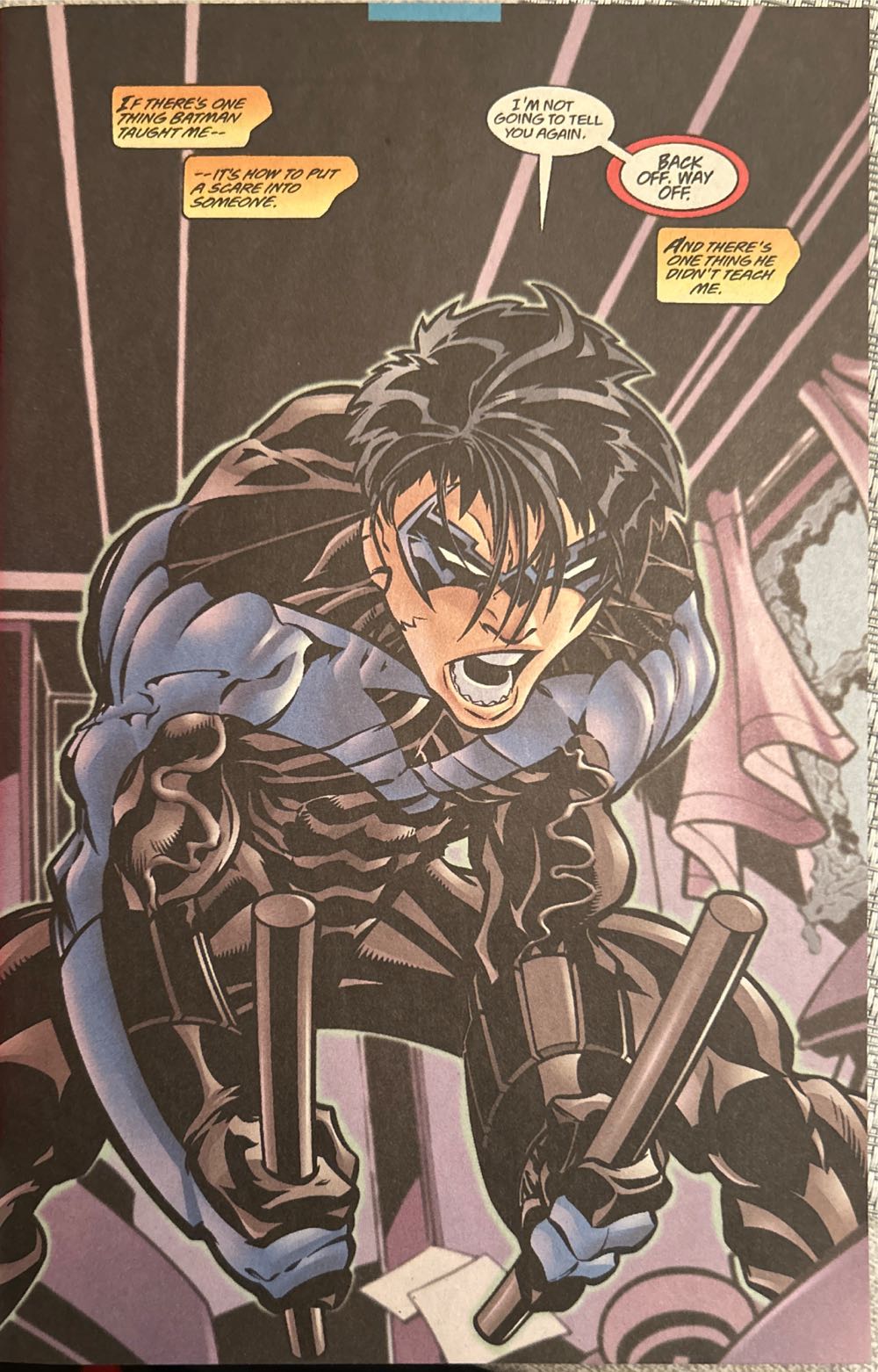 Nightwing Volume 2 - DC Comics (34 - Aug 1999) comic book collectible [Barcode 76194120739103411] - Main Image 3