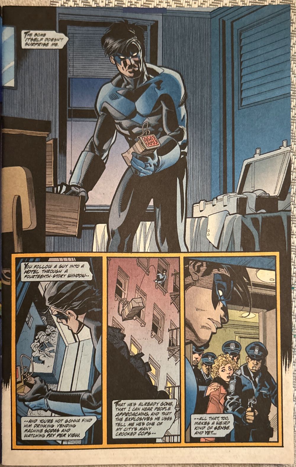 Nightwing #71 - DC Comics (71 - Sep 2002) comic book collectible [Barcode 76194120739107111] - Main Image 3