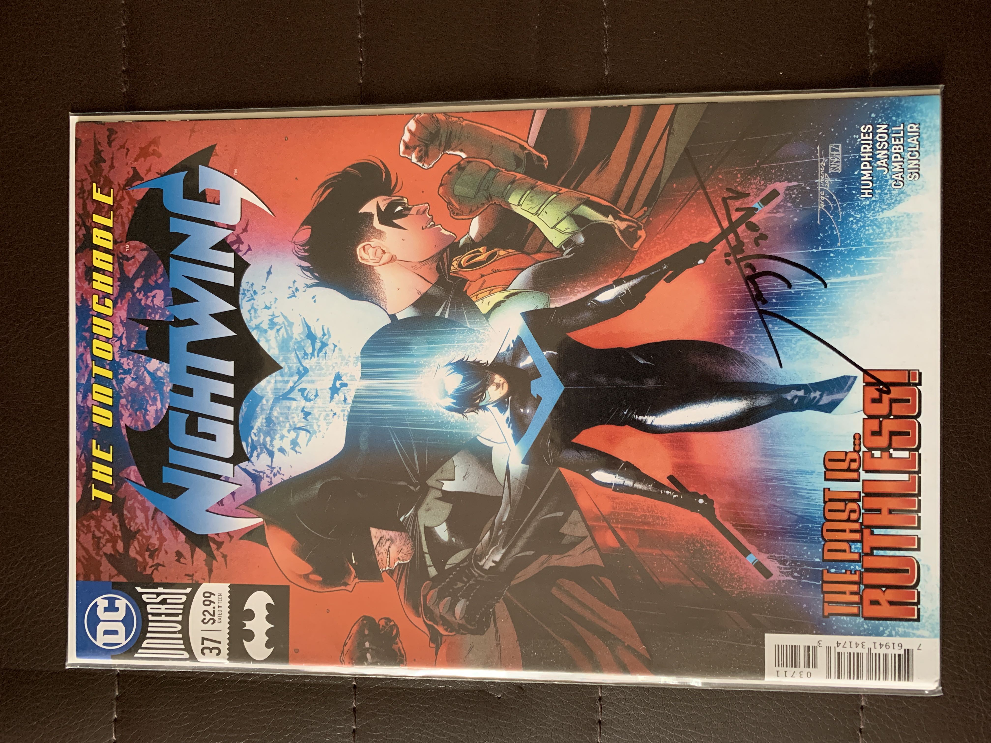 Nightwing - DC Comics (37) comic book collectible [Barcode 761941341743] - Main Image 2