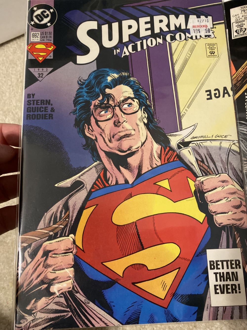 Action Comics - DC Comics (692 - Oct 1993) comic book collectible [Barcode 070989304109] - Main Image 2