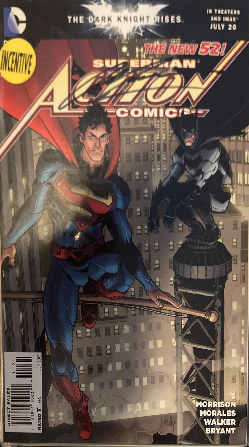 Action Comics New52 #11 - DC Comics (11 - Sep 2012) comic book collectible [Barcode 76194130637701121] - Main Image 2