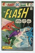 The Flash - DC (238 - Dec 1975) comic book collectible - Main Image 2