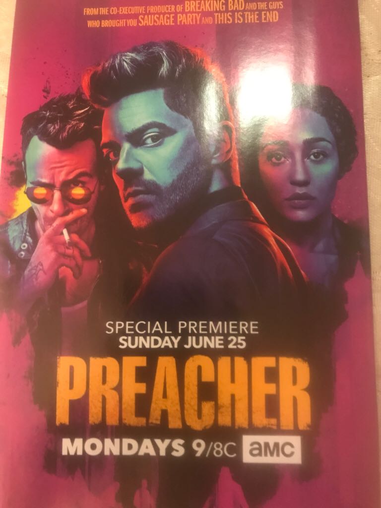 Supergirl - DC (10 - Aug 2017) comic book collectible [Barcode 76194134190301021] - Main Image 2