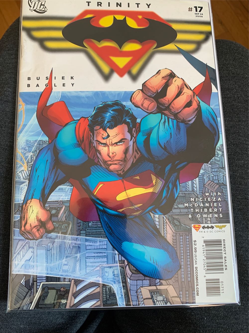 Trinity - DC (2 - 2008-08-01) comic book collectible [Barcode 76194127045600211] - Main Image 3