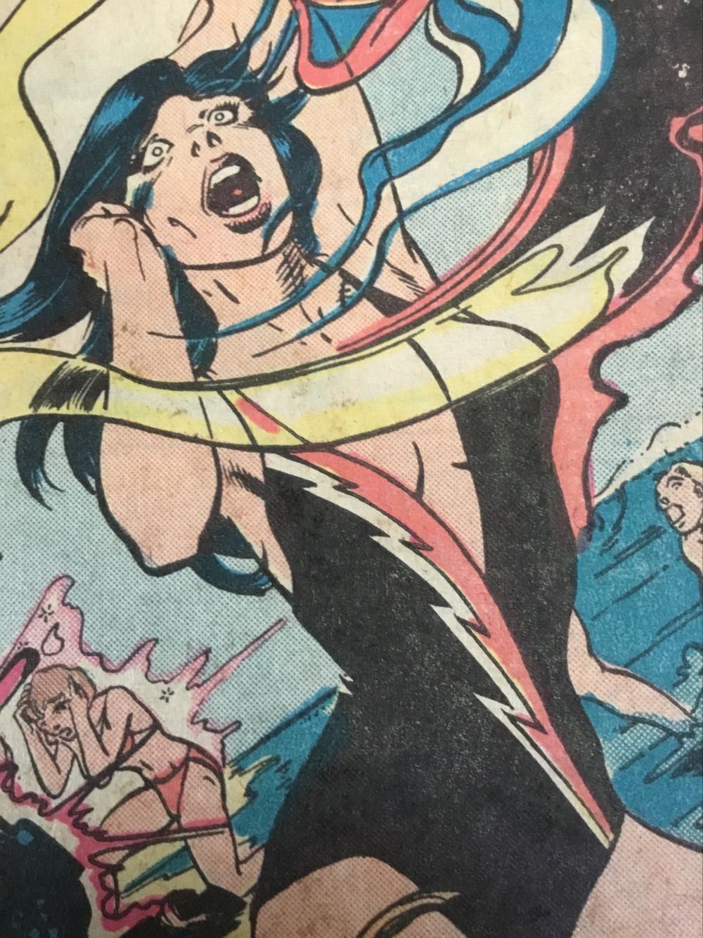 Spider-Woman - Buy Me (35 - Feb 1981) comic book collectible [Barcode 759606058310] - Main Image 3