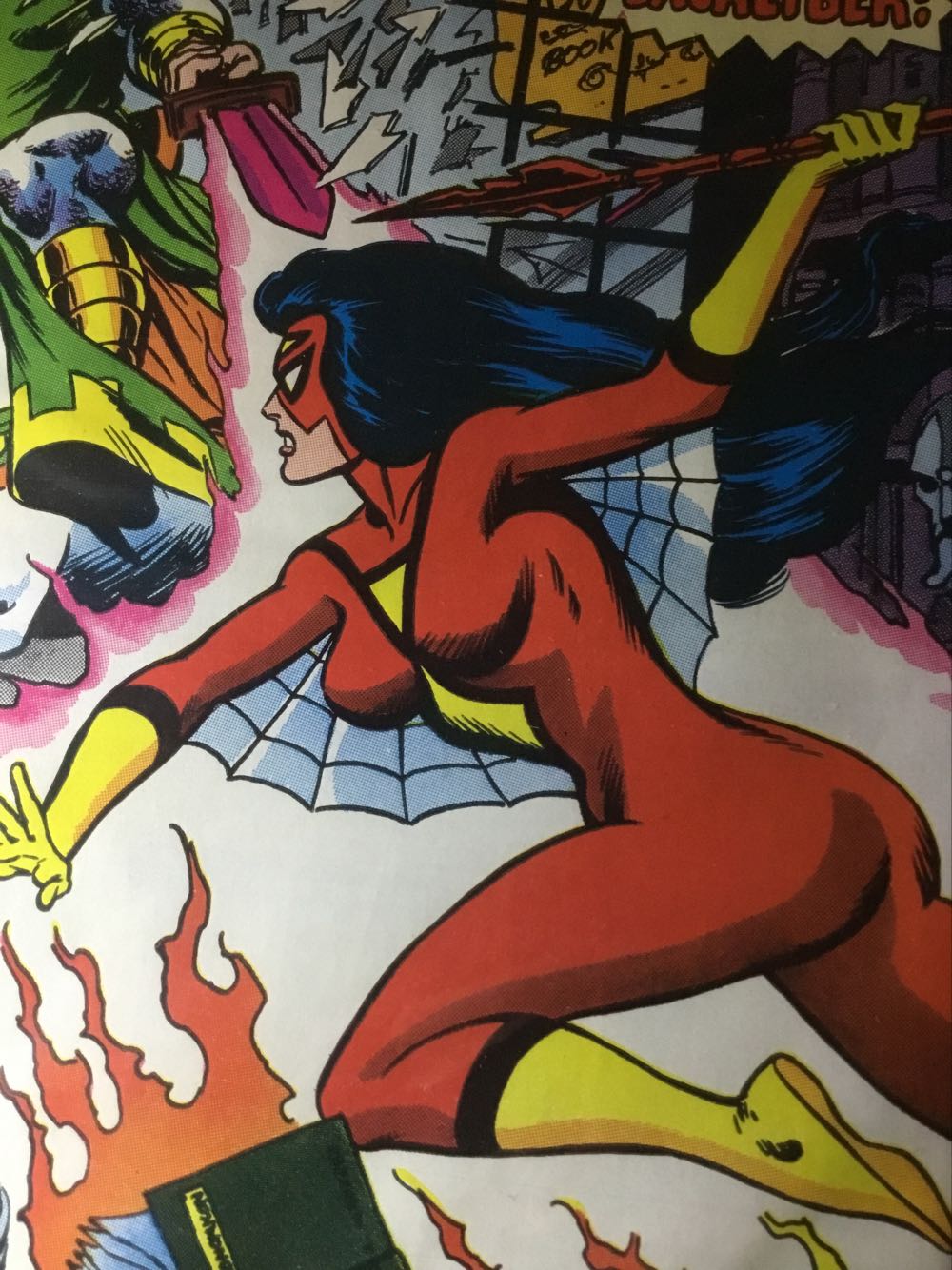 Spider-Woman - Marvel Comics Group (2 - May 1978) comic book collectible - Main Image 2