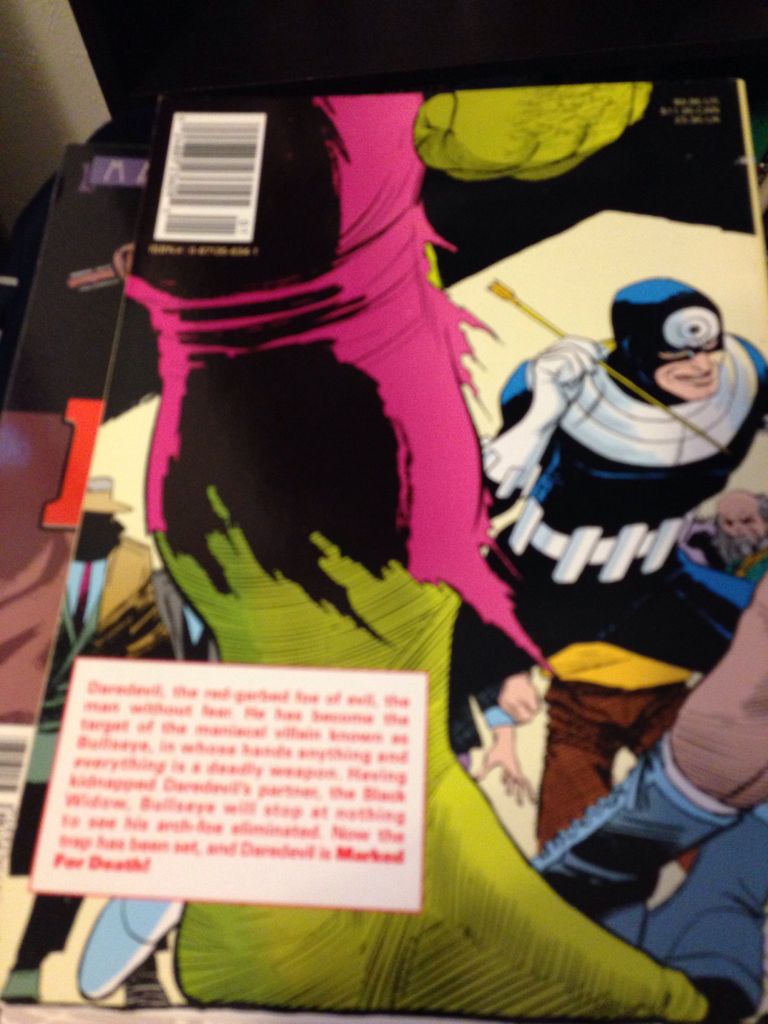 Daredevil - Marvel (1 - Dec 2015) comic book collectible [Barcode 024885236095] - Main Image 2