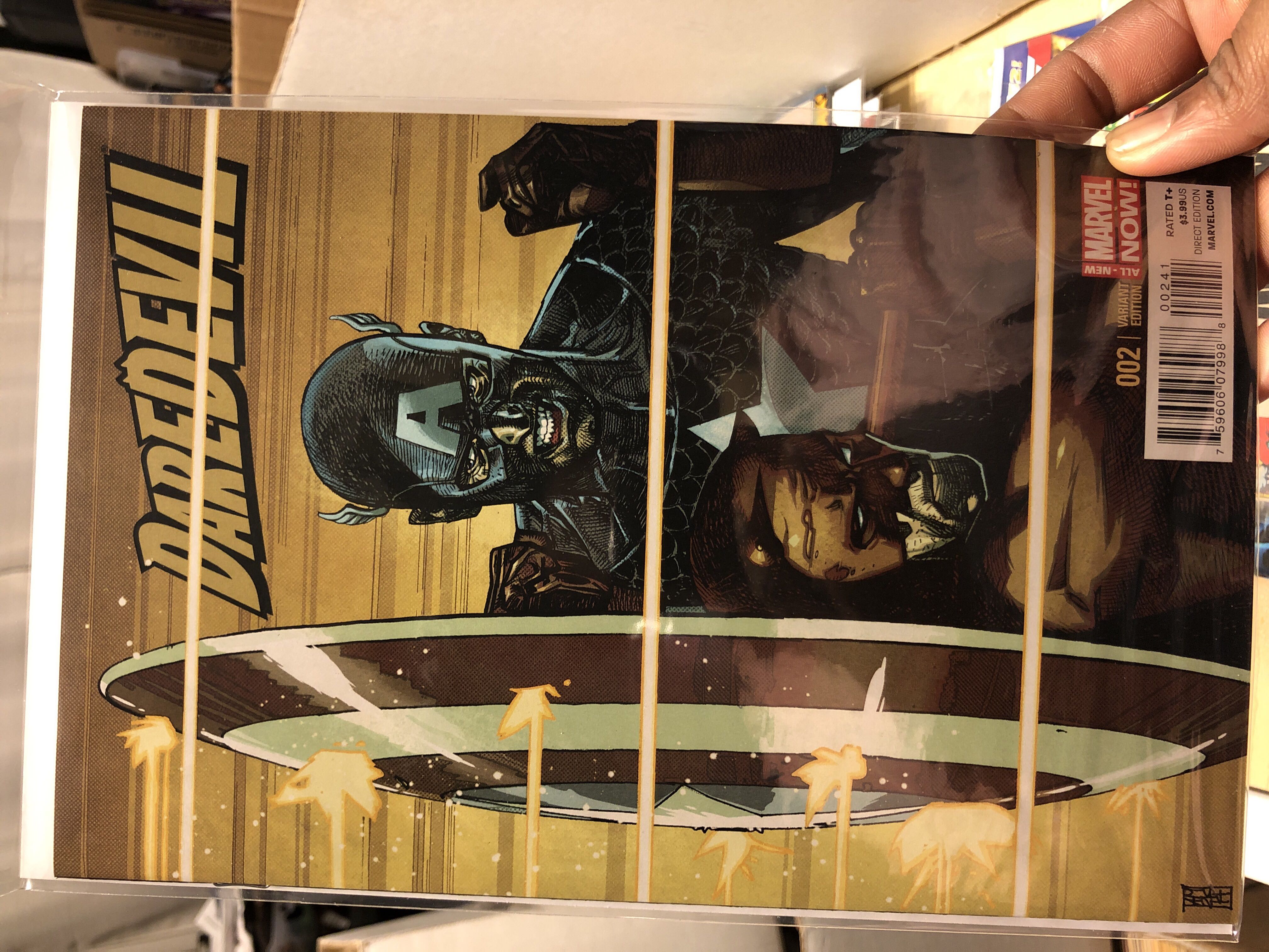 Daredevil - Marvel (2) comic book collectible [Barcode 759606079988] - Main Image 2