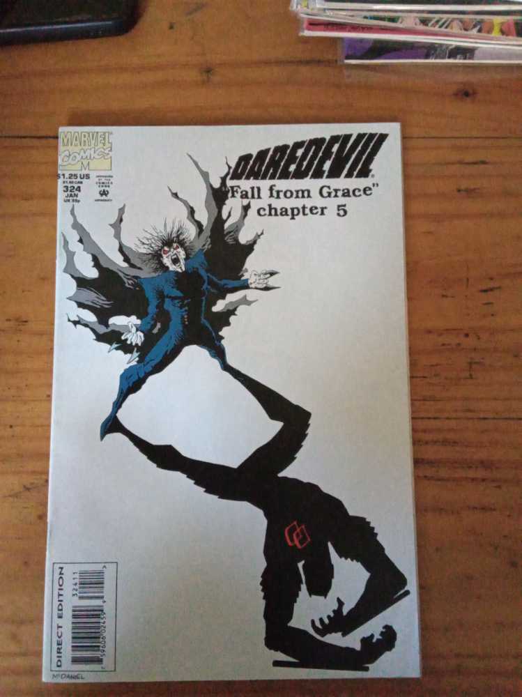Daredevil - Marvel Comics (324 - Jan 1994) comic book collectible [Barcode 75960602459932411] - Main Image 3