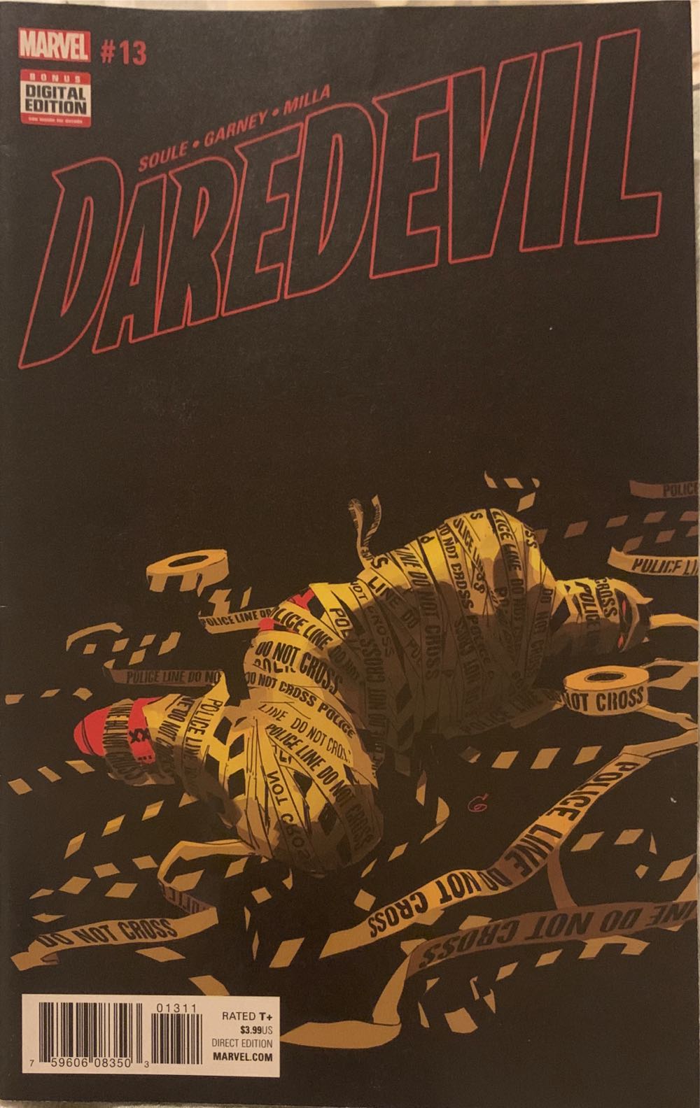 Daredevil #13 - Marvel Comics (13 - Nov 2016) comic book collectible [Barcode 75960608350301311] - Main Image 2