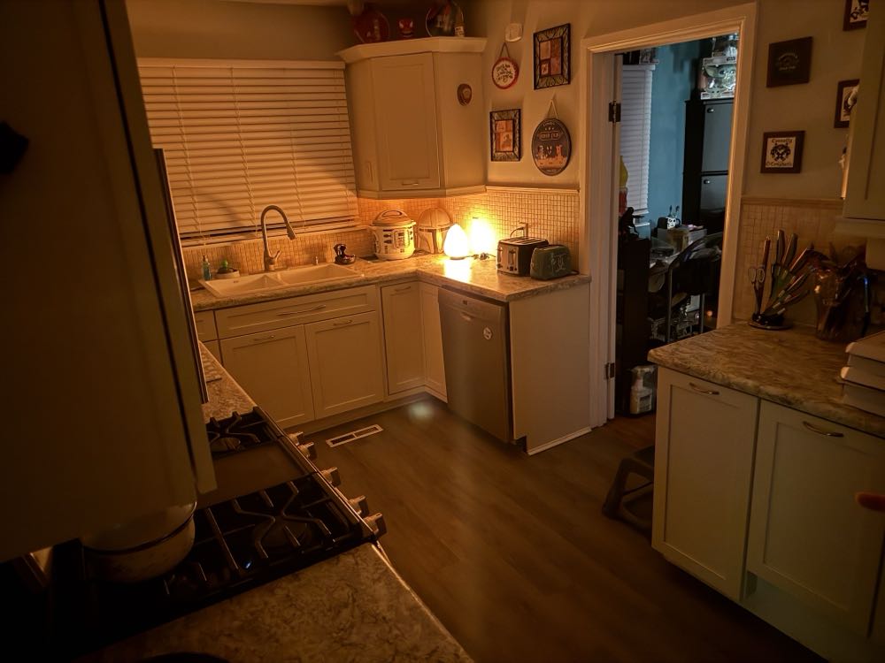 Fantastic Four - Marvel Comics Group (227 - Feb 1981) comic book collectible [Barcode 071486024620] - Main Image 4