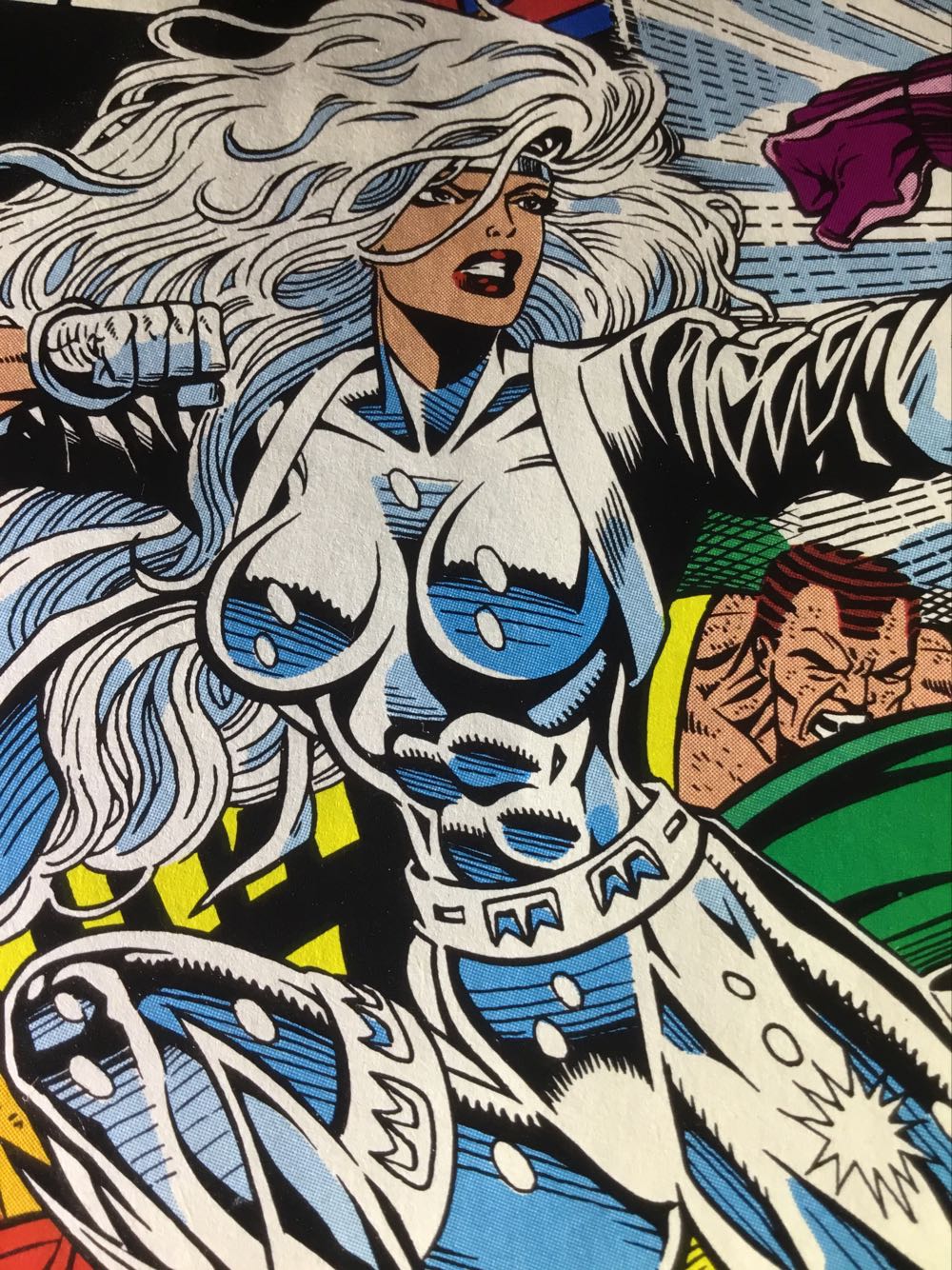 Silver Sable And The Wild Pack - Marvel Comics (22 - Mar 1994) comic book collectible [Barcode 759606040421] - Main Image 2