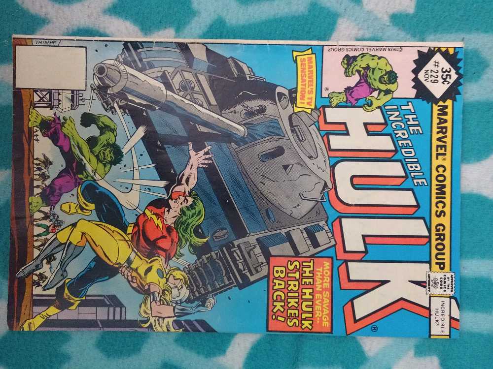 Incredible Hulk, The - Marvel Comics (229 - Nov 1978) comic book collectible [Barcode 2524848658] - Main Image 2