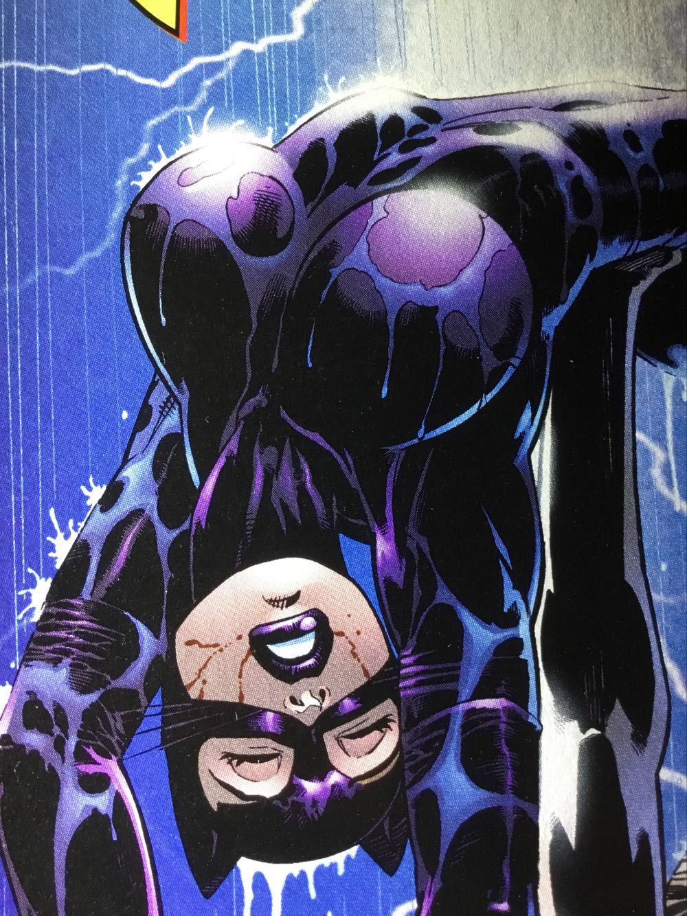 Catwoman (1993) - DC (Detective Comics) (74 - Nov 1999) comic book collectible [Barcode 761941200125] - Main Image 2