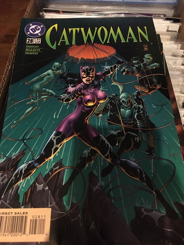 Catwoman (28) - DC Comics (28 - Jan 1996) comic book collectible [Barcode 76194120012502811] - Main Image 1