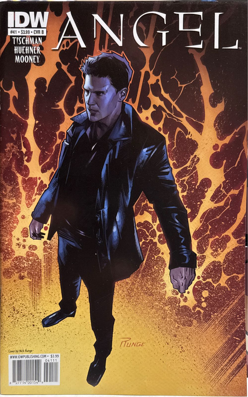 Angel - IDW Publishing (41 - Jan 2011) comic book collectible [Barcode 82771400154904111] - Main Image 2