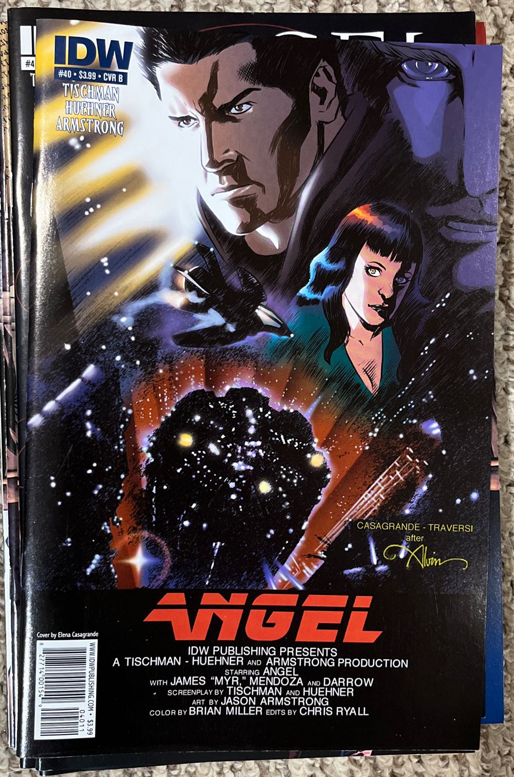Angel - IDW Publishing (40 - Dec 2010) comic book collectible [Barcode 82771400154904011] - Main Image 2