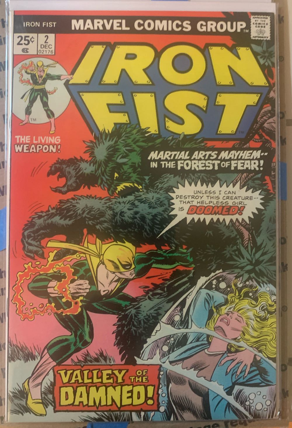 Iron Fist - Marvel (2 - Dec 1975) comic book collectible [Barcode 759606044887] - Main Image 3