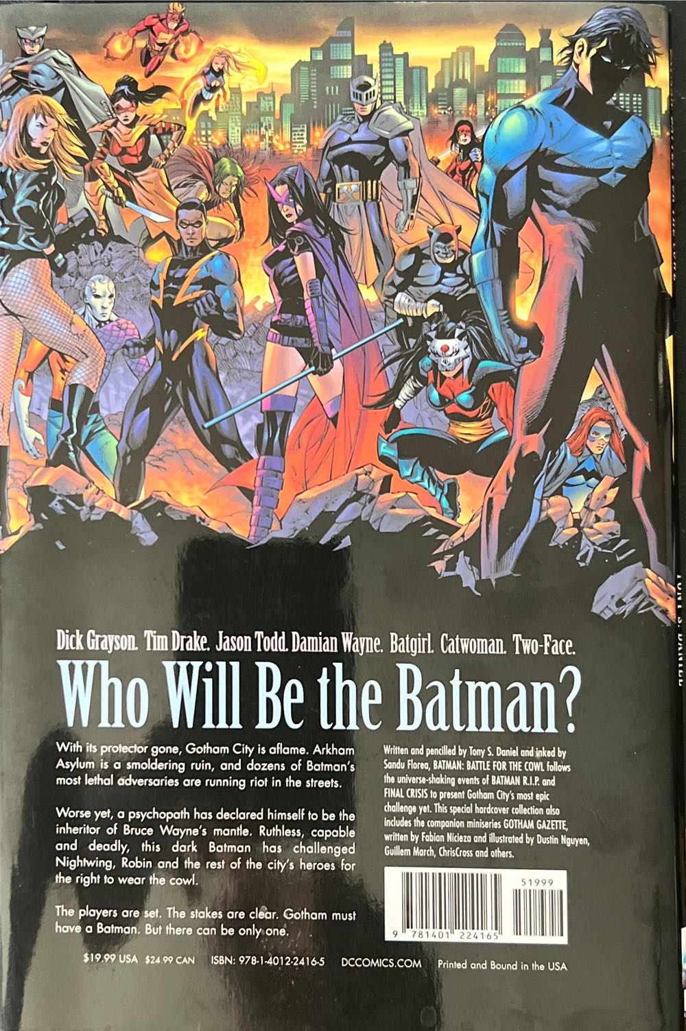 Batman: Battle For The Cowl Vol. 1 - DC Comics (0) comic book collectible [Barcode 9781401224165] - Main Image 2