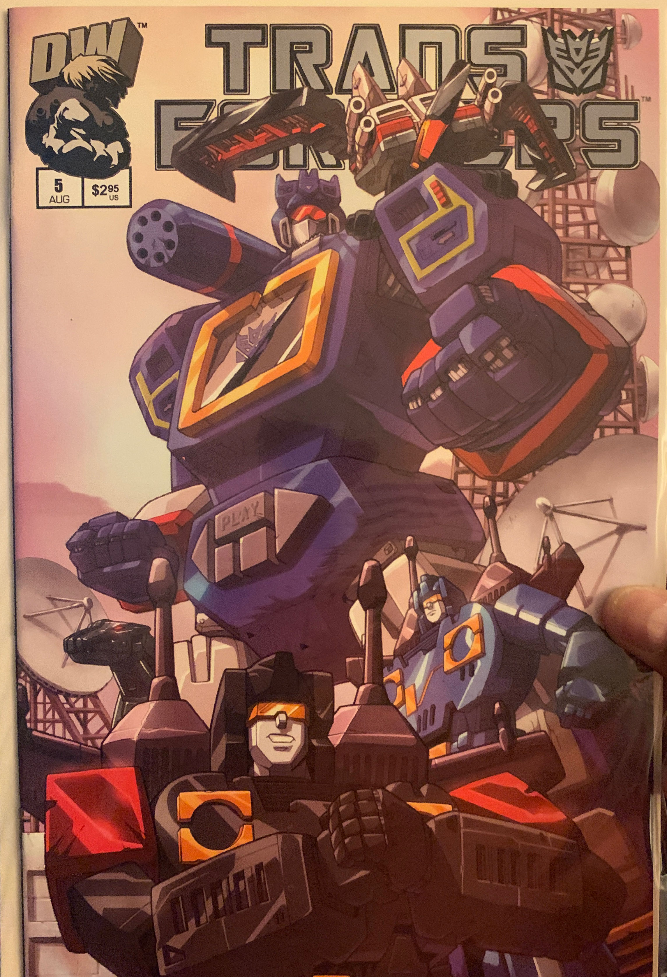 Transformers: Generation 1 (V1) - IDW Publishing (5 - Aug 2002) comic book collectible [Barcode 823365009613] - Main Image 2