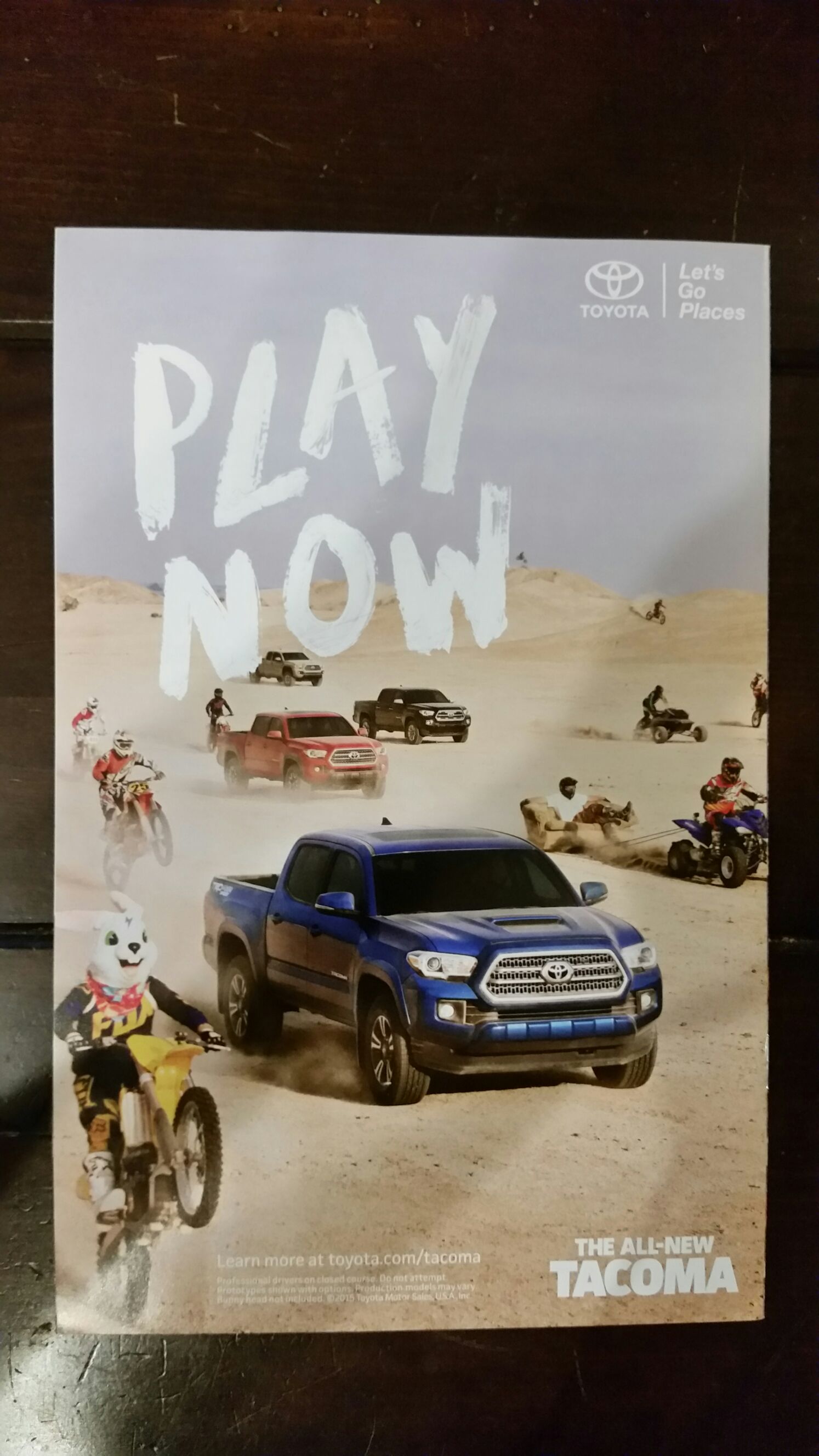 Harley Quinn - DC Comics (22 - Jan 2016) comic book collectible [Barcode 761941318875] - Main Image 2