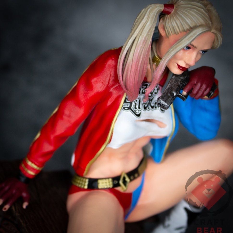 Harley Quinn - DC (Detective Comics) (18 - Sep 2015) comic book collectible [Barcode 76194131887501811] - Main Image 2