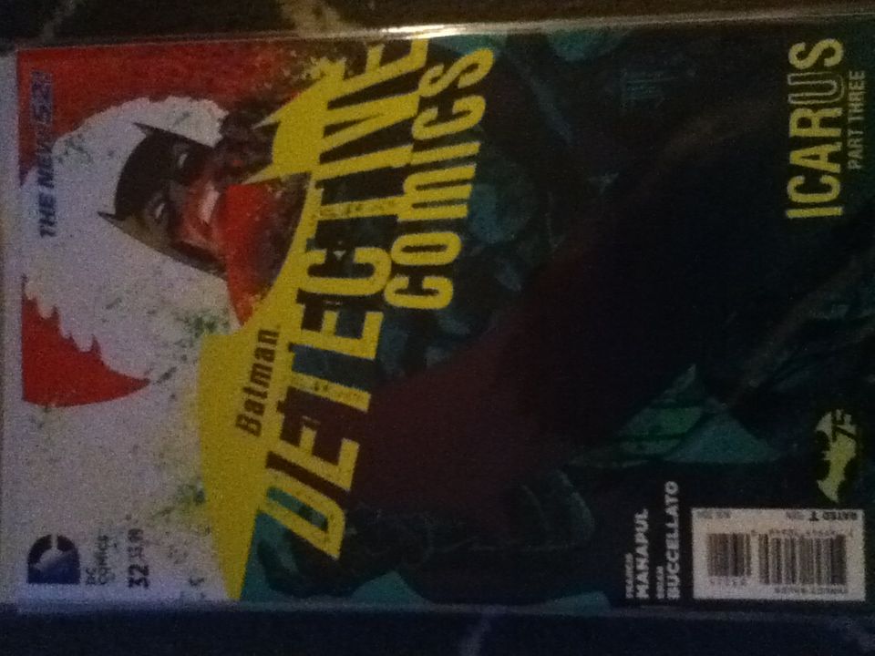 Batman Detective Comics - DC Comics (32 - Jun 2014) comic book collectible - Main Image 1