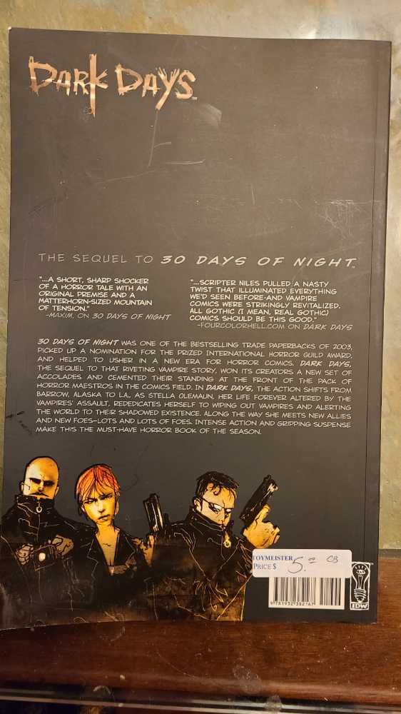 30 Days of Night: Dark Days - IDW (2) comic book collectible [Barcode 9781932382167] - Main Image 2