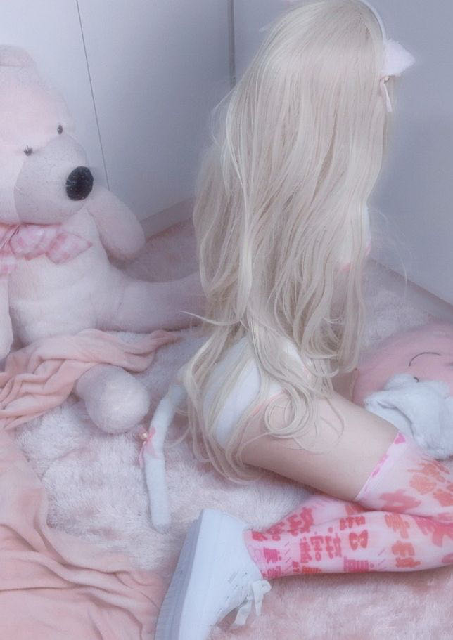 Conan The Barbarian - Marvel Comics (70 - Jan 1977) comic book collectible [Barcode 7449566] - Main Image 3