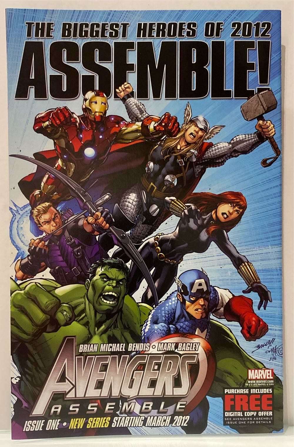 Venom - Marvel Comics (13.2 - Apr 2012) comic book collectible [Barcode 75960607790800111] - Main Image 2